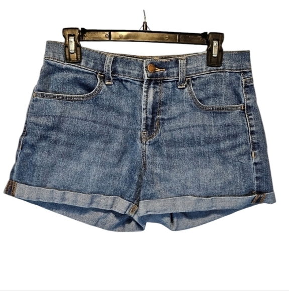 Old Navy Pants - Old Navy Denim Rolled Hem Jean Shorts 79% Cotton 20% Polyester 1% Elastane Sz 6
